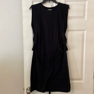 VINCE Dress size S BNWOT length 38” bust 32” color black back open see photos